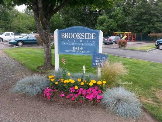 Brookside Garden Apartments