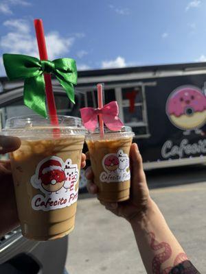 Holiday Menu Items: Gingerbread Latte and White Pumpkin Latte