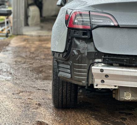 Tesla rear bumper replace