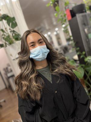 Balayage & face frame by Carmen