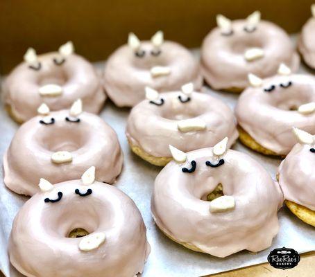 Piggie donuts!