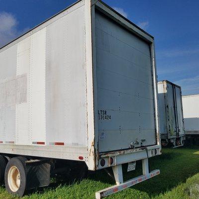 Leslie Semi Trailer Sales & Rentals