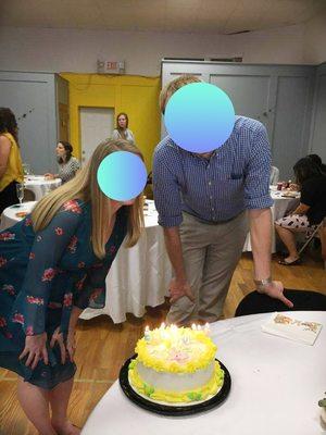 Plenty of round tables? sorry for the silly circles. We didn't get shots of just the space decorated, and so I just cropped out the guests!