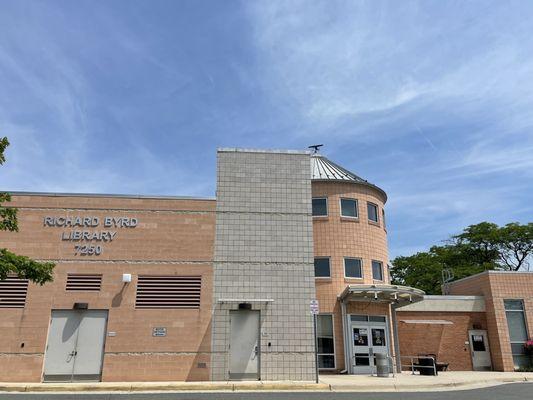 Richard Byrd Library