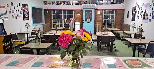 2A's Mossy Head Diner Dining Area