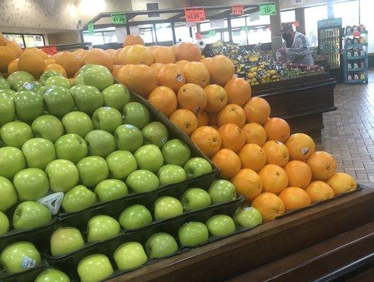 95th Produce Market