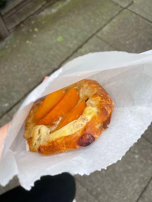 Apricot danish