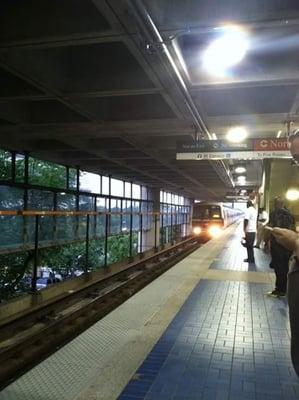 Garnett Station Northbound train arriving