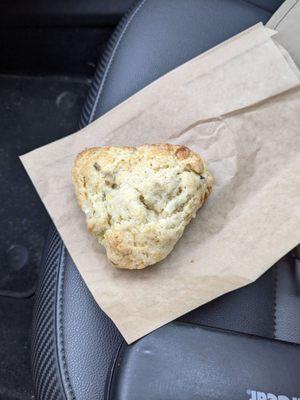 Lemon lavender scone, so fresh and yummy! Yes, ate this on the road.