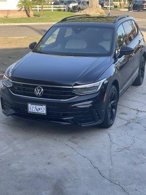 2023 Tiguan SE R Line Black