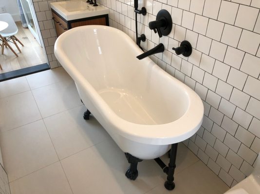 Odorless Bathtub Refinishing