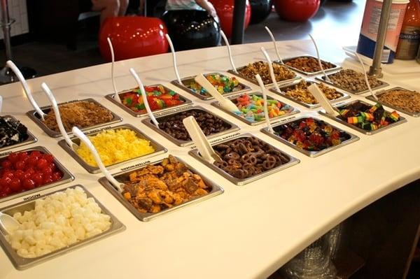 Our frozen yogurt shop in NJ features a variety of toppings, including Jersey Fresh produce!