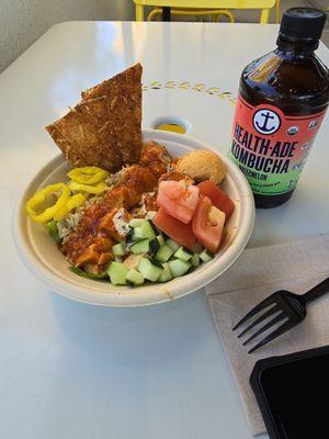 Hot honey bowl with a Watermelon Kombucha