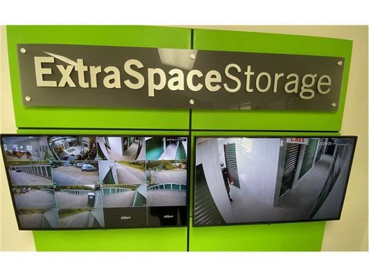 Security Screens - Extra Space Storage at 736 Monadnock Hwy, Swanzey, NH 03446