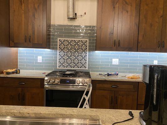 New tile backsplash