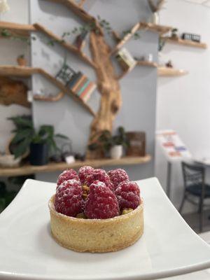 Raspberry pistachio tart