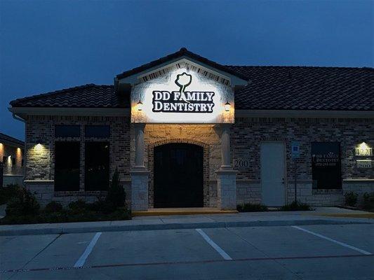 DD Family Dentistry lights up at night!