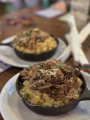 Pulled pork Mac n Cheese