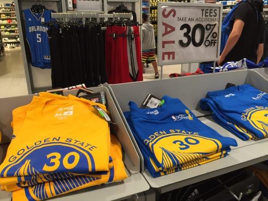 Warriors stuff in Florida