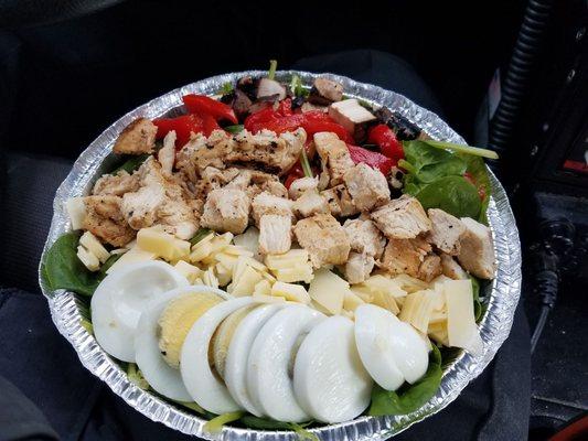 Spinach salad with grilled chicken!