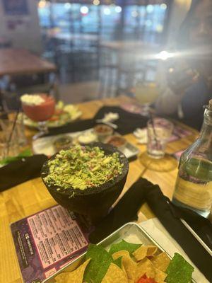 TABLESIDE GUACAMOLE AZTECA