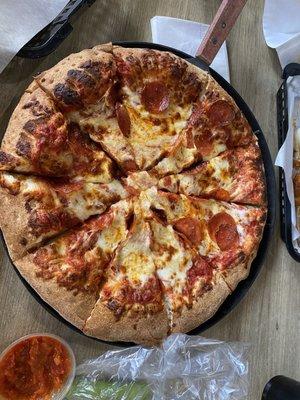 Large Pepperoni Pizza