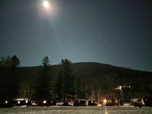 View of the cabins at night! So beautiful