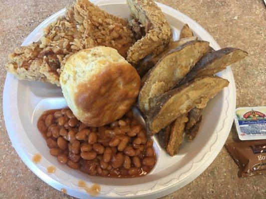 Spicy/crispy breast/wing, baked beans, wedges and a biscuit. KFC can't touch the chicken or wedges at Lee's.