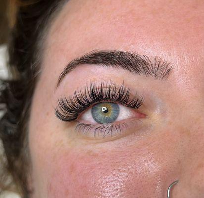 Hybrid Lash Set & Brow Clean Up Wax