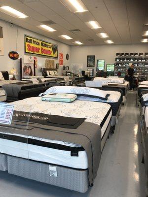 The store was supper clean and had the quality mattress a great prices!!!!!