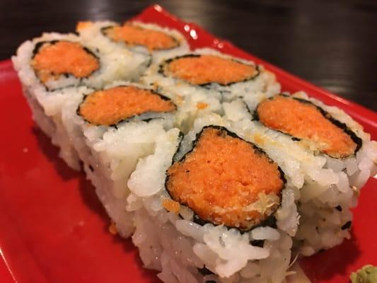 Spicy tuna roll had something crunchy inside :)'