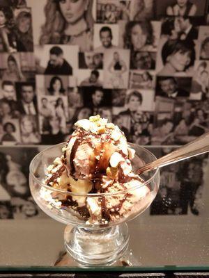 Ice cream with nuts