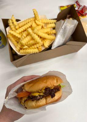 Single Shackburger + fries