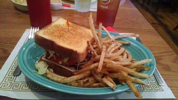 Great cheeseburger on Texas Toast! Nice place here in Woodsfield, Ohio!