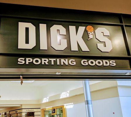 DICK'S Sporting Goods