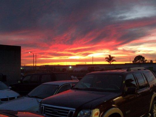 Bill Hahn's Automotive: Come for the car repair, stay for the killer sunsets! Open sunrise to sunset Monday through Friday. (7:30am-5:30pm)