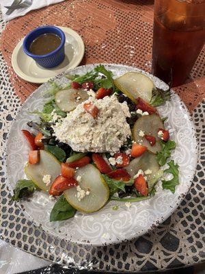 Grilled pear salad with chicken salad and fresh iced tea