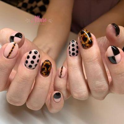 Nail salon in Petaluma, California