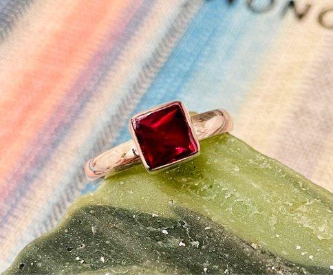 Vintage Garnet Ring