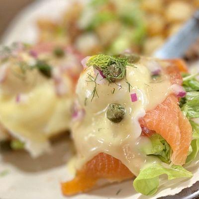 Salmon Benedict