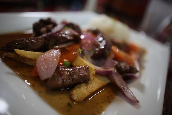 Lomo Saltado