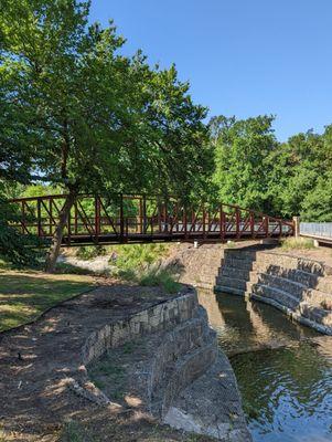 View looking from the dam south to the new bridge