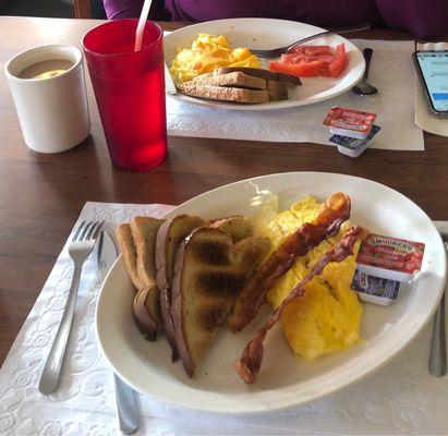 Breakfast for 2 - simple and fresh.