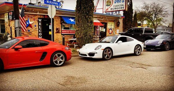 Porsche day at Del's