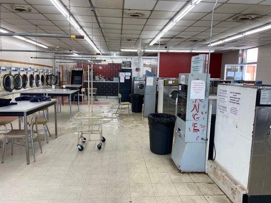 17th Street Coin Laundry