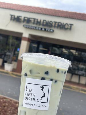 Matcha green tea latte with boba