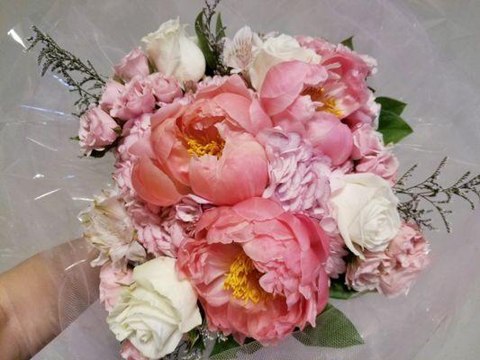 Peonies, Roses, spray Roses and hydrangea bouquet