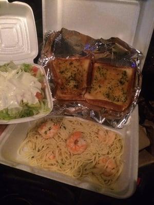 This shrimp scampi w/ garlic toast & side salad was soooo good!!!!!