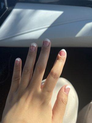 French tip manicure