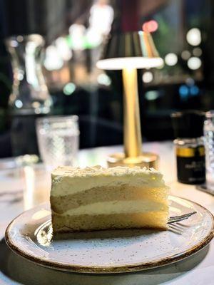 Limoncello Cake